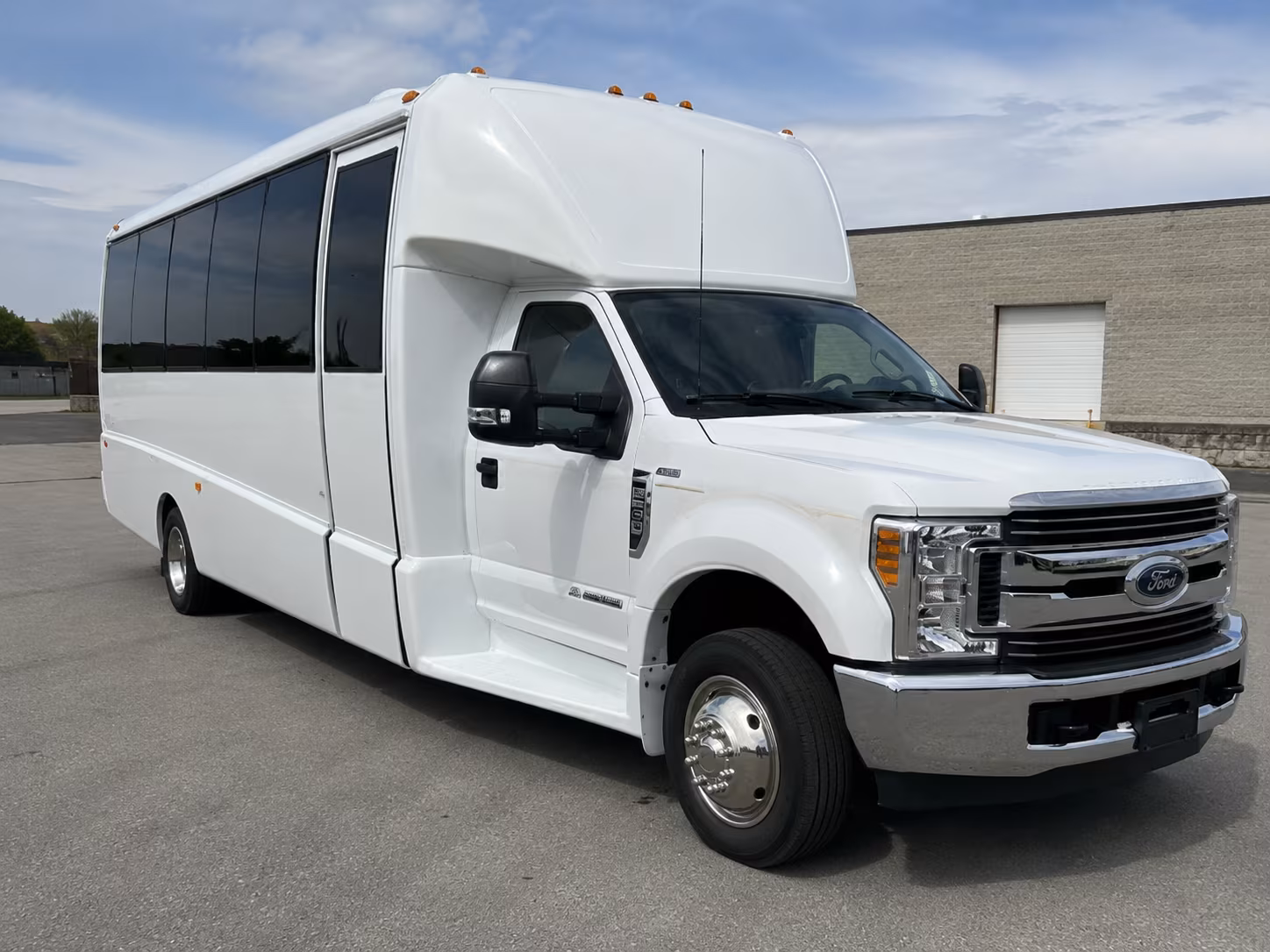 easily book transportation for your next church or religious group 3