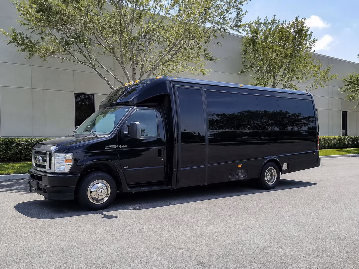 easily book transportation for your next sporting event 2