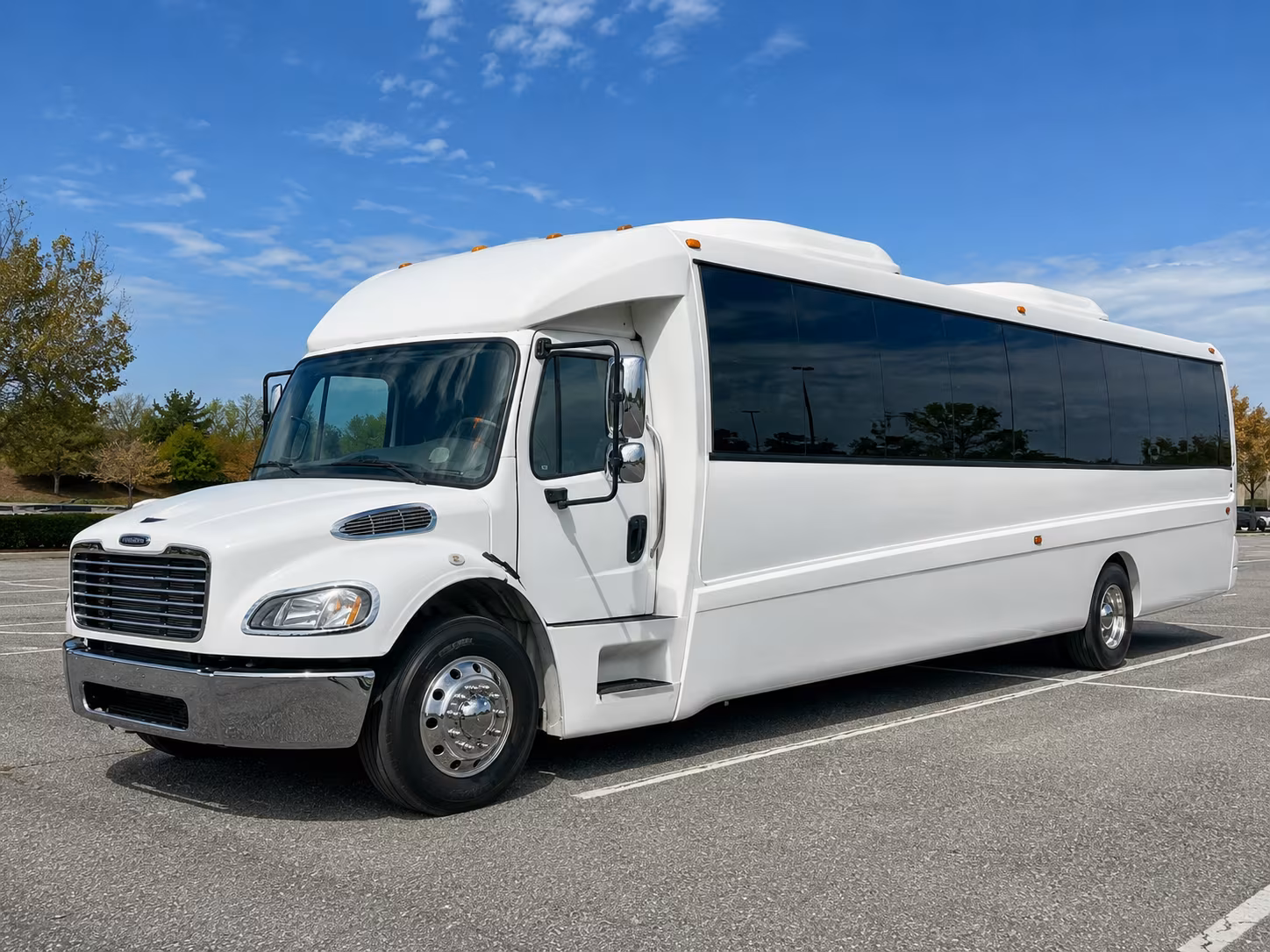 nashua 30 passenger party bus