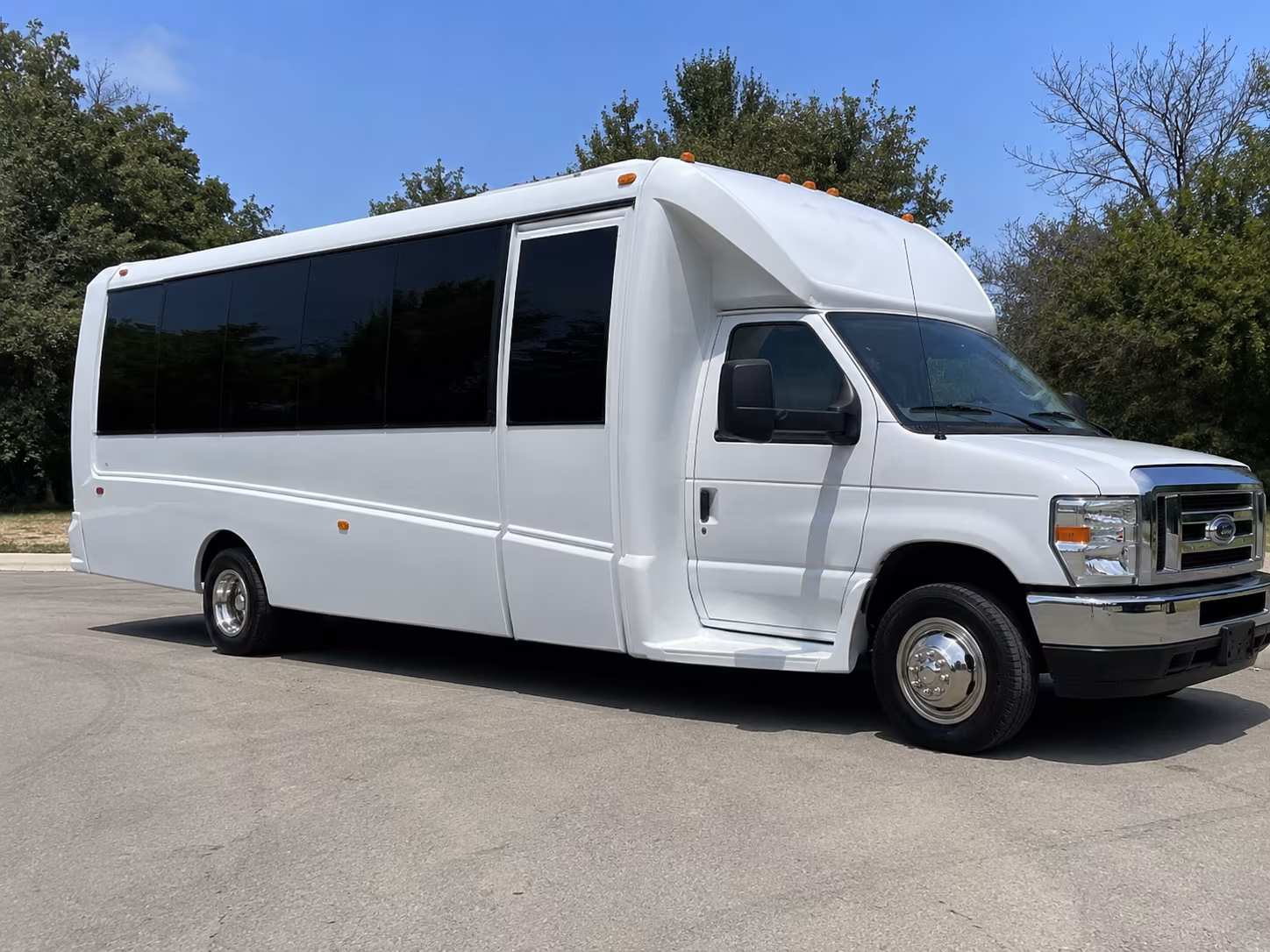 nashua bus rentals made easy