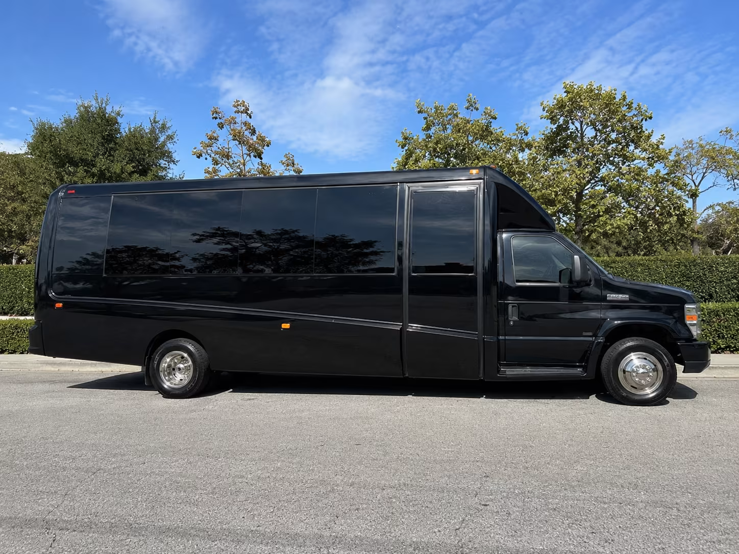 nashua youth group buses for faith events and service trips