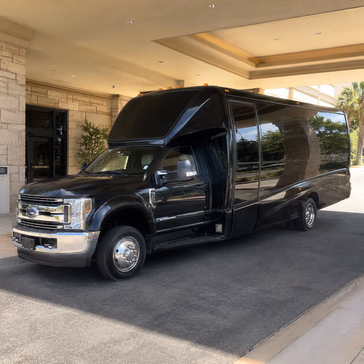 party buses to nashua silver knights games and local sporting events